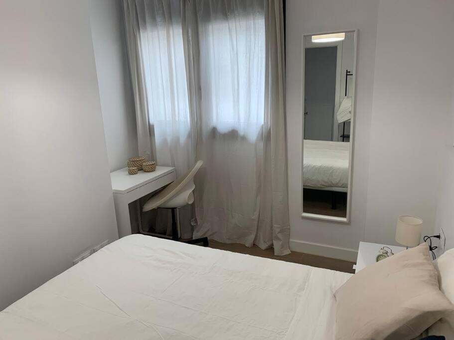 Apartamento Central A Algeciras Exteriör bild