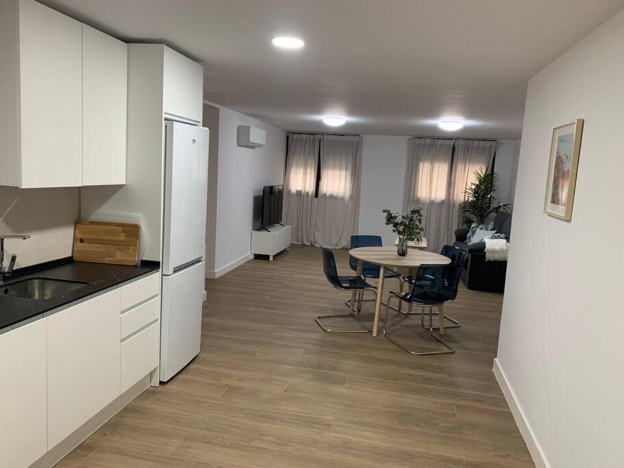 Apartamento Central A Algeciras Exteriör bild